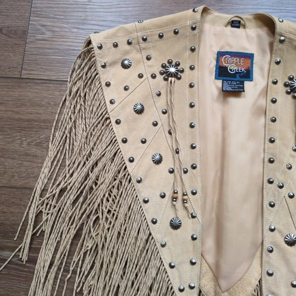 Cripple Creek Vest Tan Leather Fringe Studded Western Capelet Poncho Festival OS - Picture 5 of 14